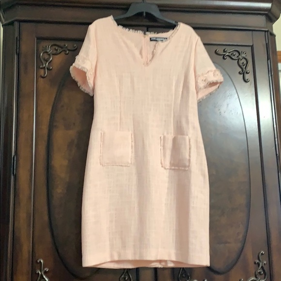 Dress - Picture 5 of 6